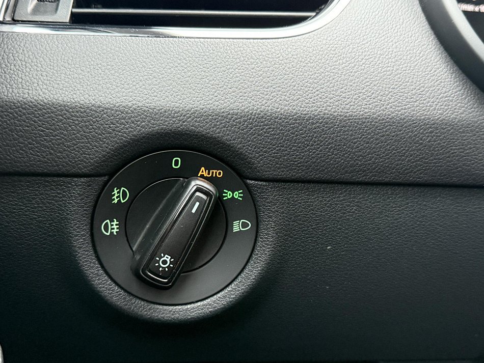 Škoda Octavia III 2.0 TDi Elegance 4x4