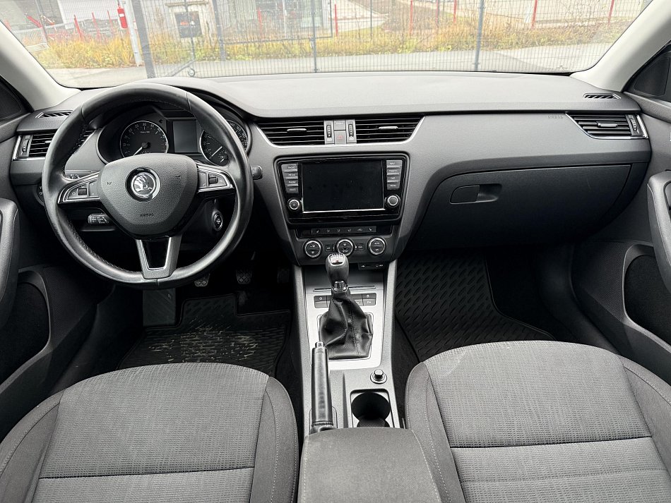 Škoda Octavia III 2.0 TDi Elegance 4x4