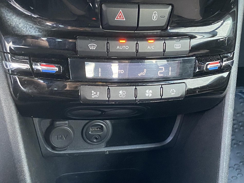 Peugeot 2008 1.2PT Active