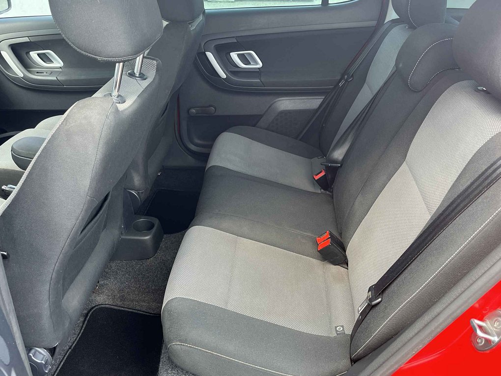 Škoda Fabia II 1.2i Sport