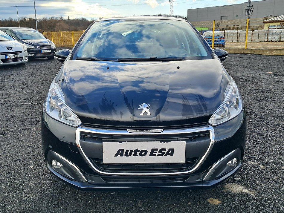 Peugeot 208 1.2 PT 
