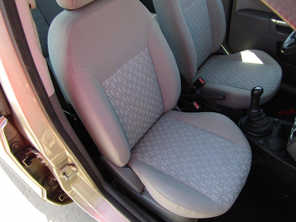 Ford Fusion 1.4i 