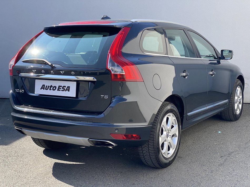Volvo XC60 2.0 T5 