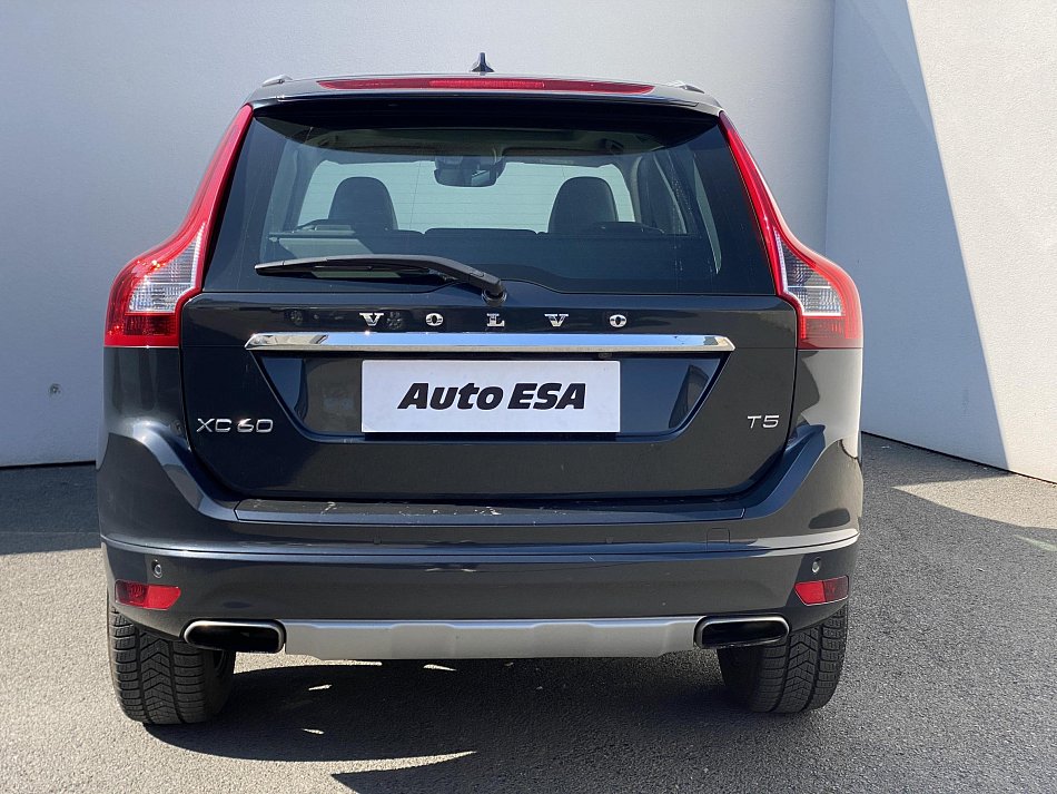 Volvo XC60 2.0 T5 