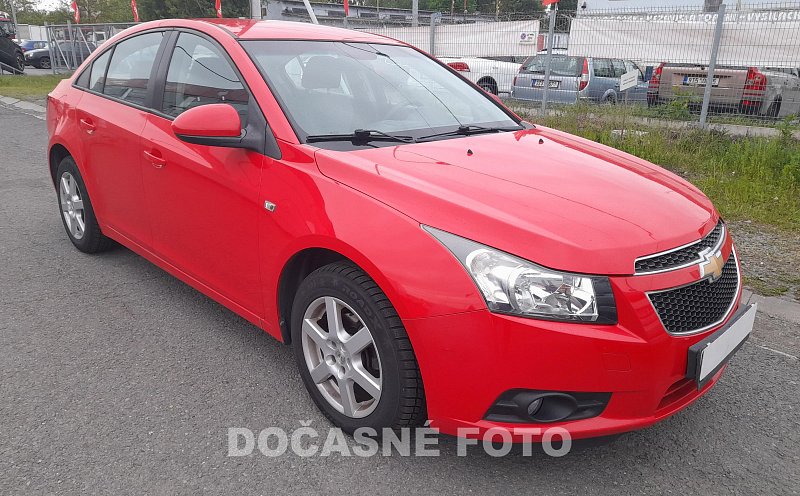 Chevrolet Cruze 1.6i 