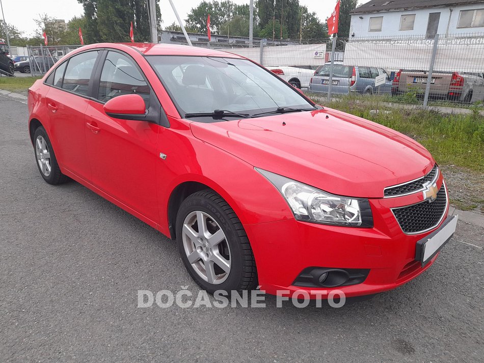 Chevrolet Cruze 1.6i 