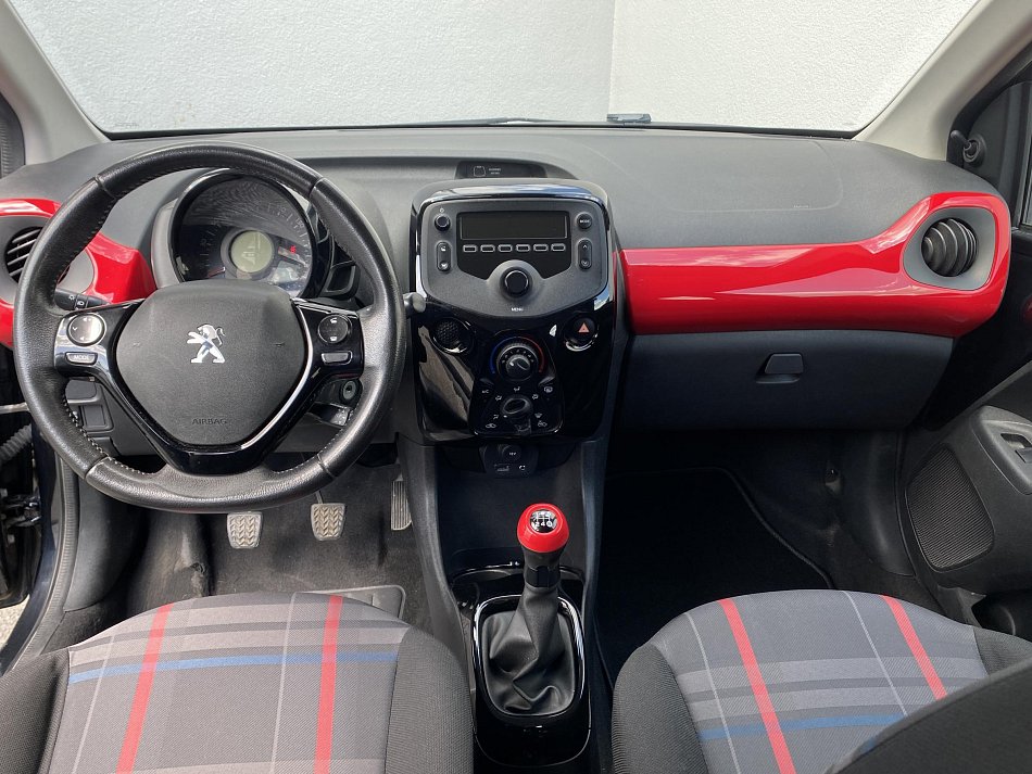 Peugeot 108 1.2PT 