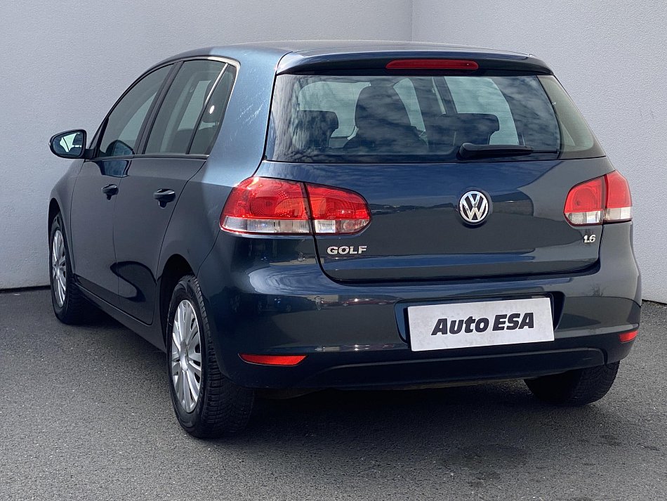 Volkswagen Golf 1.6 Trendline