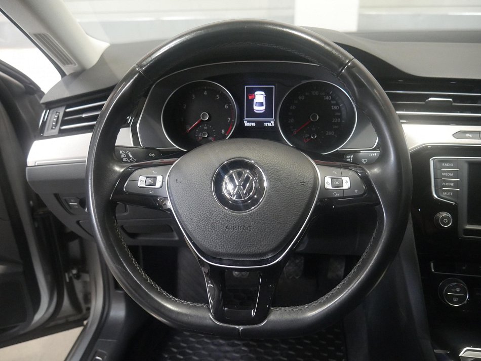 Volkswagen Passat 1.4 TSi Highline