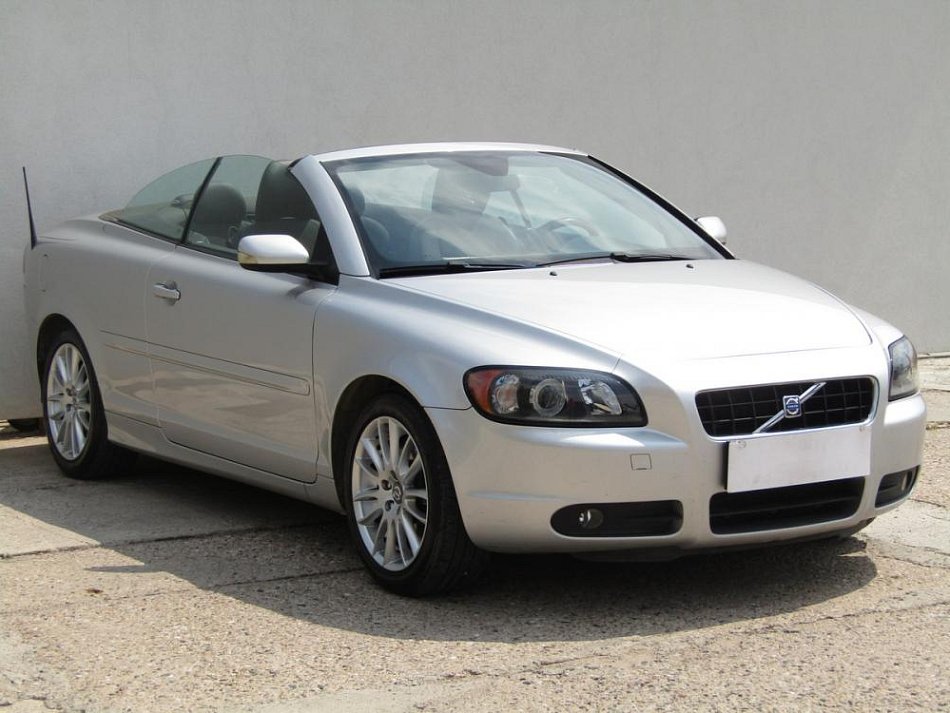 Volvo C70 2.4 