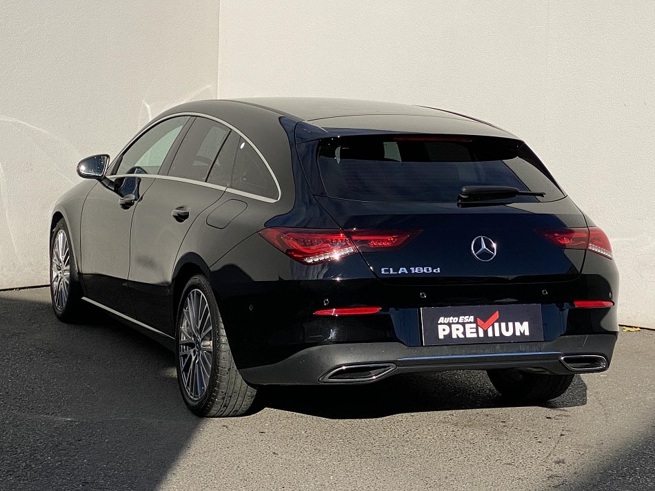 Mercedes-Benz CLA 2.0D  180d