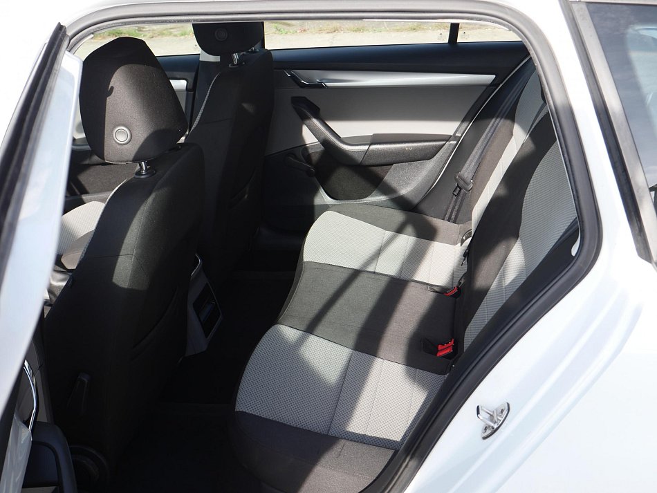 Škoda Octavia III 1.6 TDi Ambition 4x4