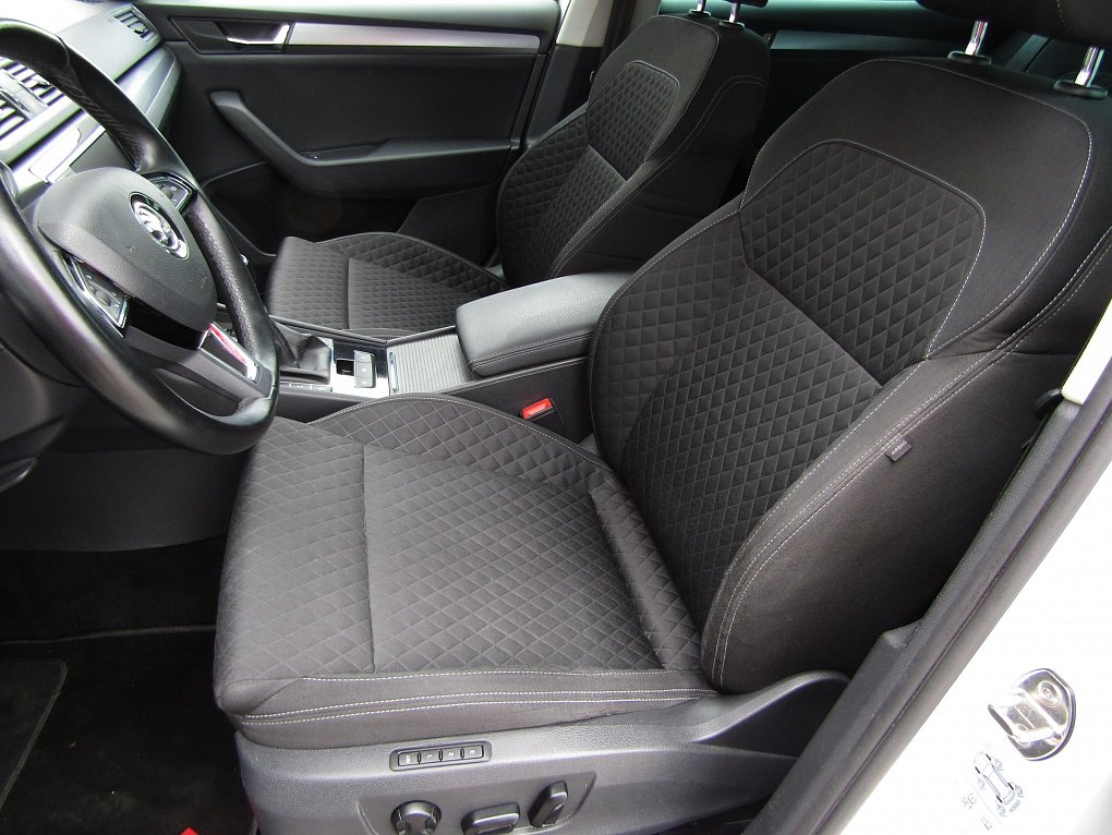 Škoda Superb 2.0 TDi Style