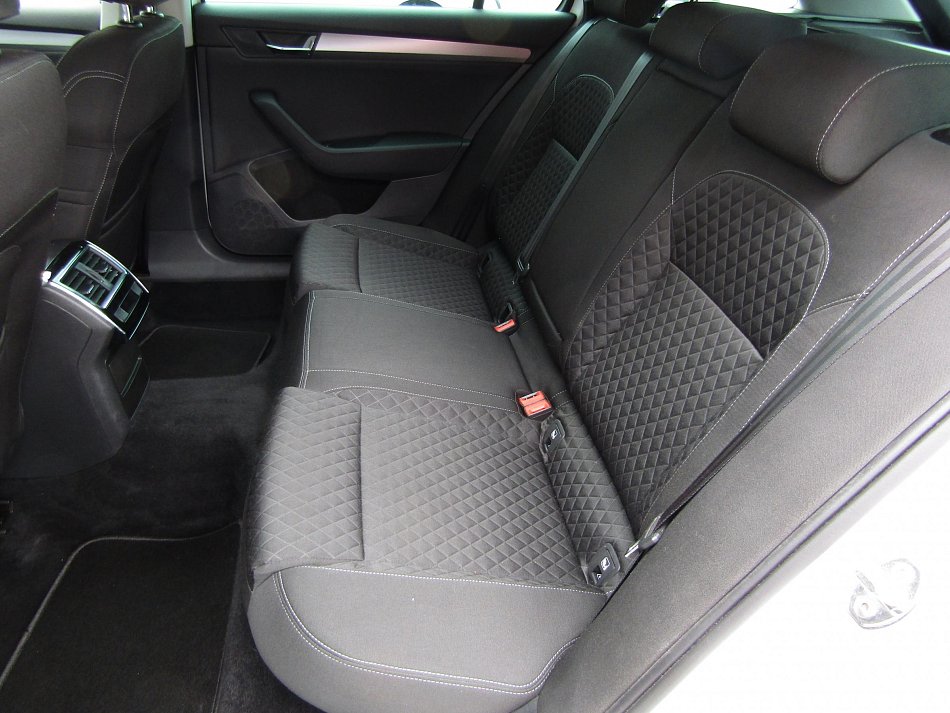 Škoda Superb 2.0 TDi Style