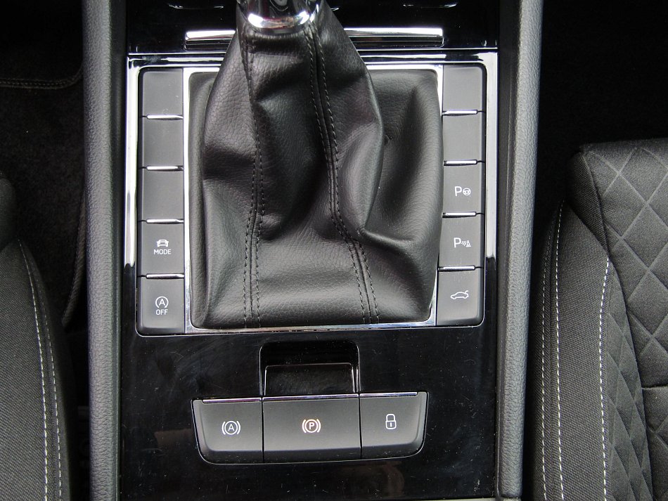 Škoda Superb 2.0 TDi Style