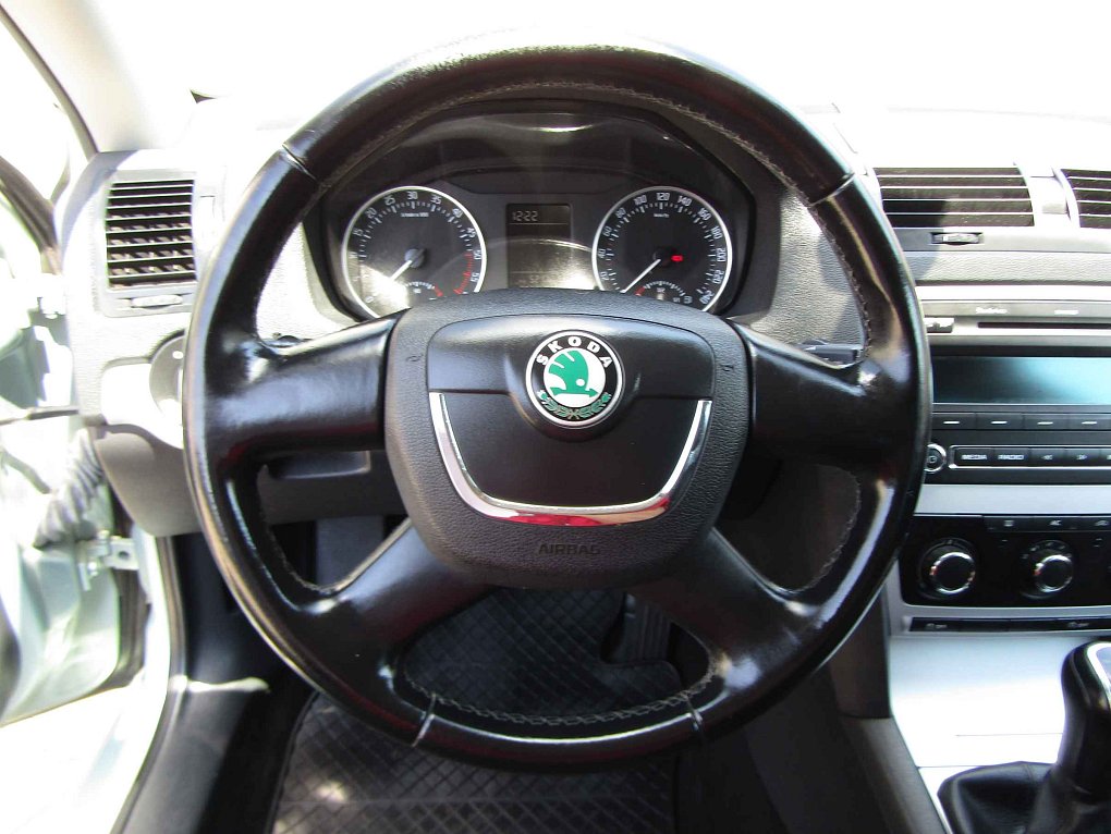 Škoda Octavia II 1.6 TDi Ambiente