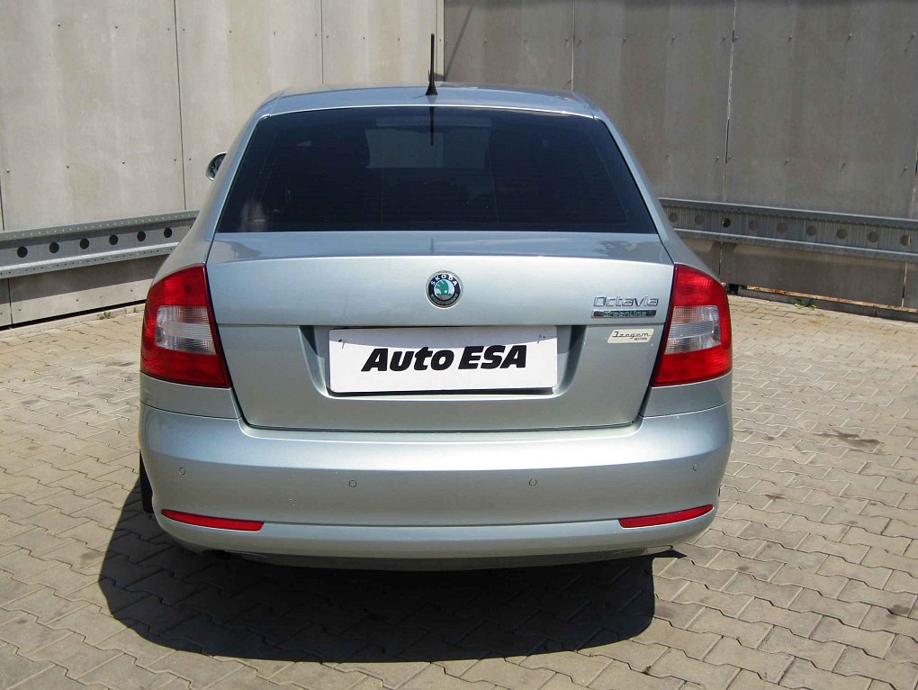 Škoda Octavia II 1.6 TDi Ambiente