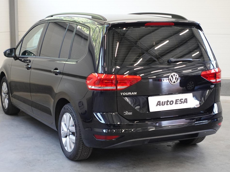 Volkswagen Touran 1.2TSi 