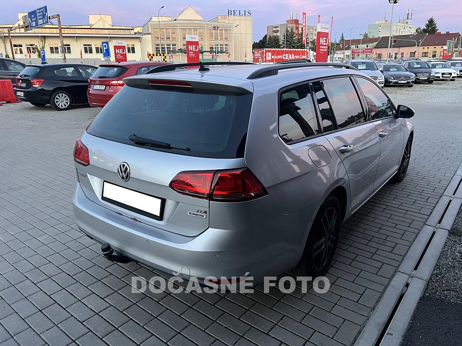Volkswagen Golf 1.6 TDi 
