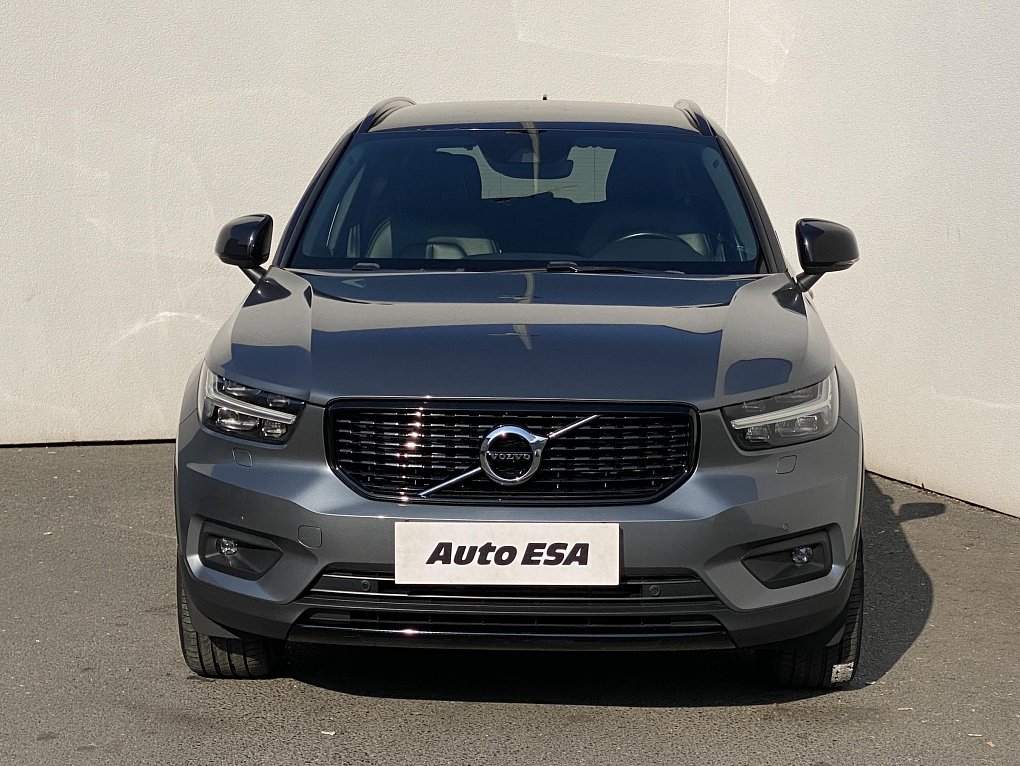 Volvo XC40 2.0T5 R-design AWD