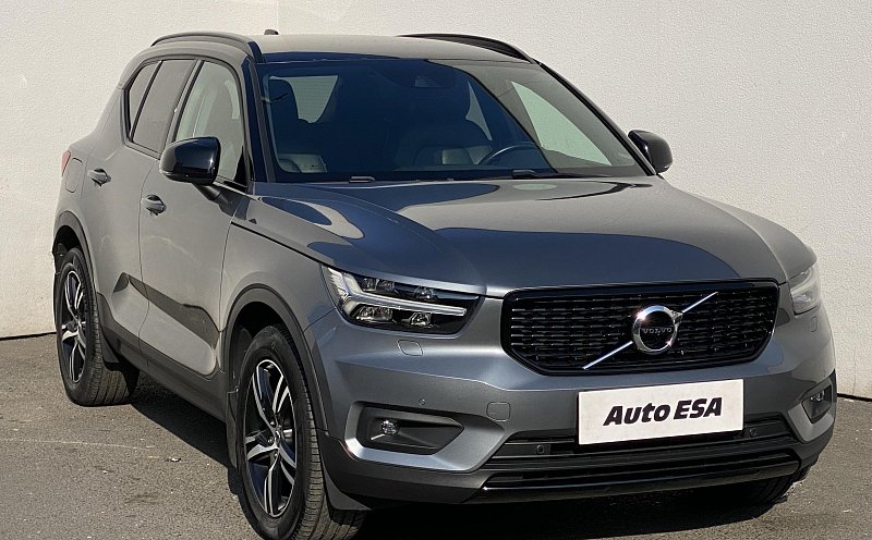 Volvo XC40 2.0T5 R-design AWD
