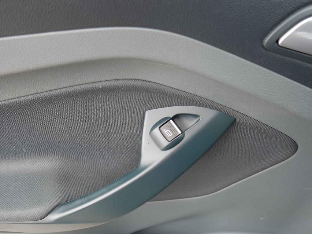 Ford C-MAX 1.6i 