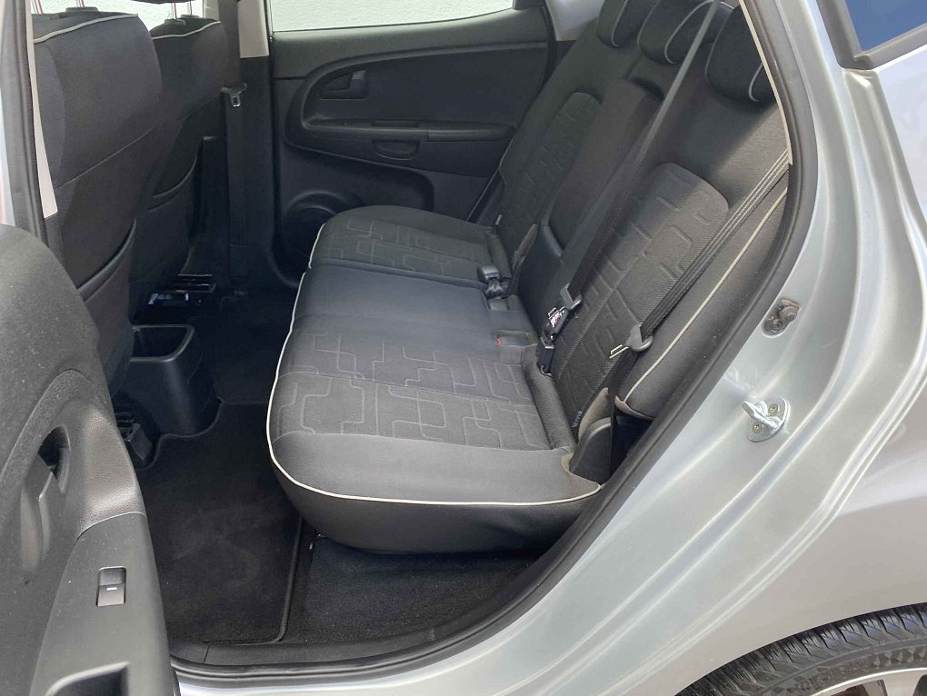 Kia Venga 1.4i 