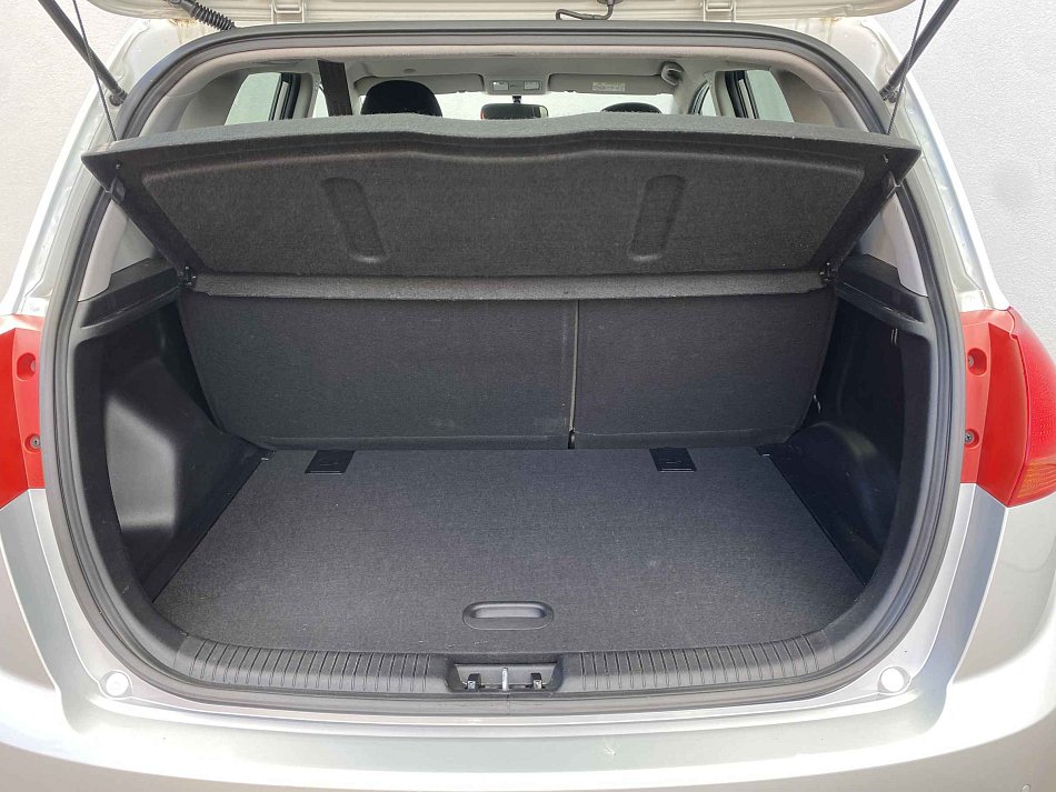 Kia Venga 1.4i 