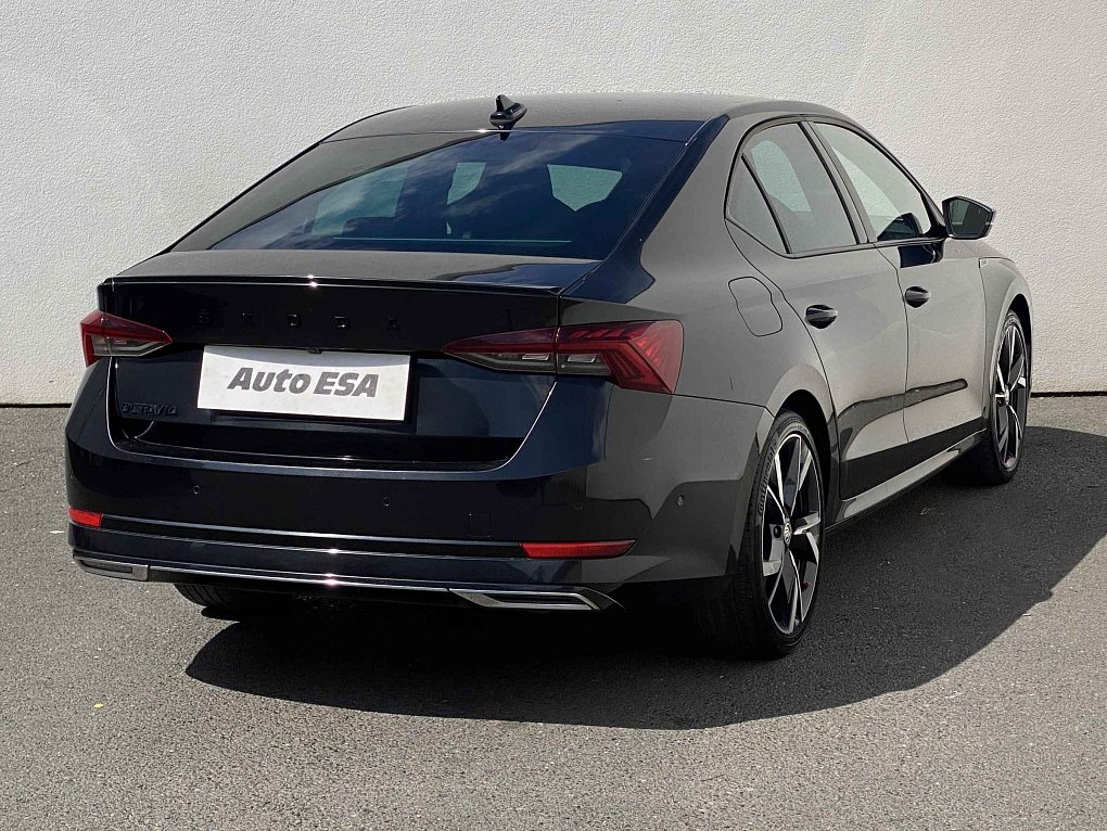 Škoda Octavia IV 2.0 TSi SportLine 4x4