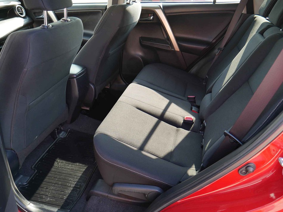 Toyota RAV4 2.0VVTi  4x4
