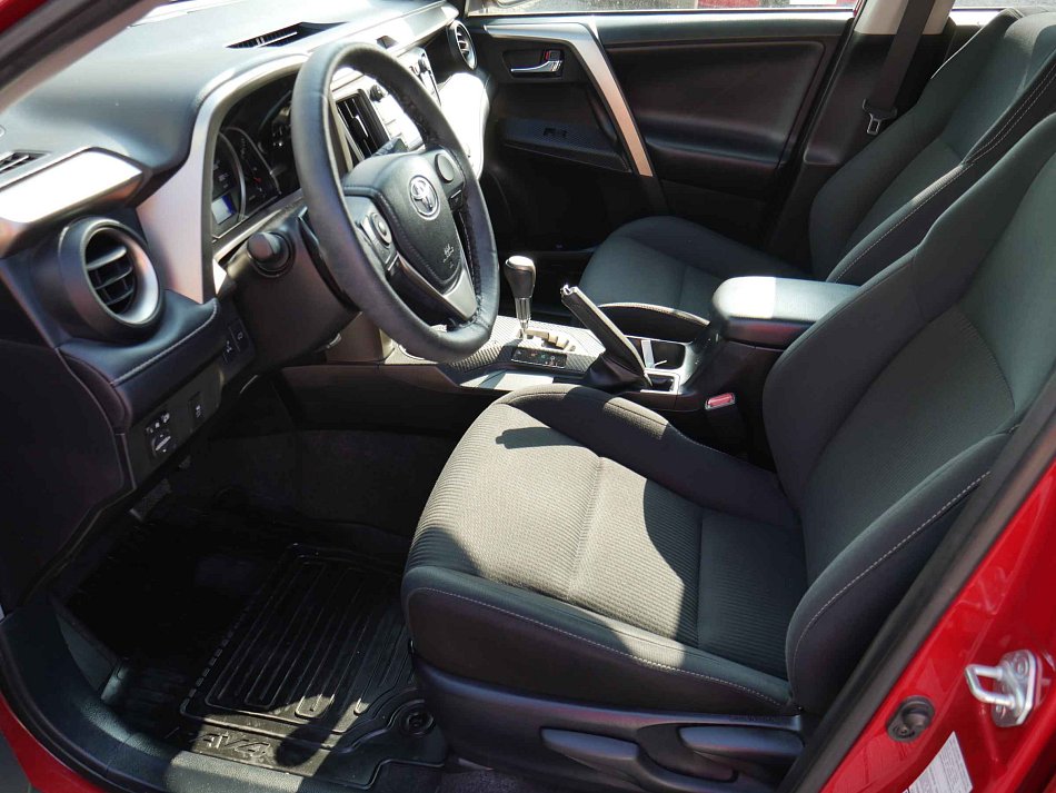 Toyota RAV4 2.0VVTi  4x4