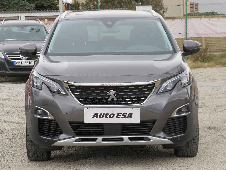 Peugeot 5008 1.5 HDi 