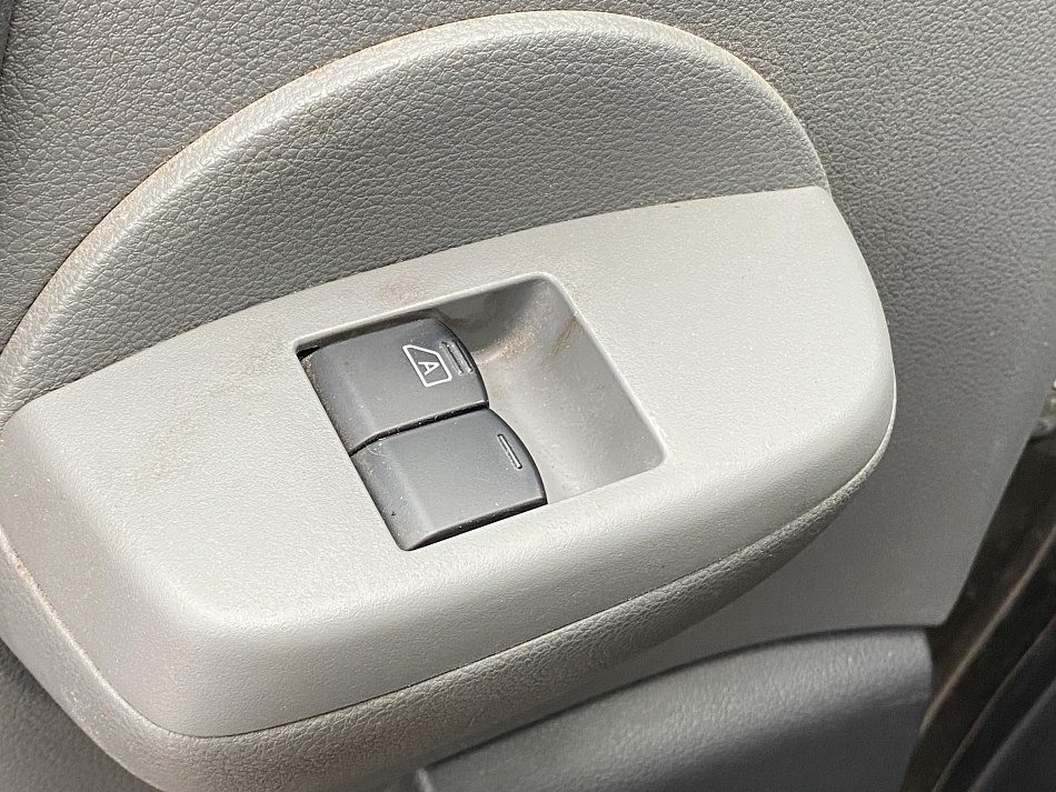 Nissan NV200 1.5dCi  5míst