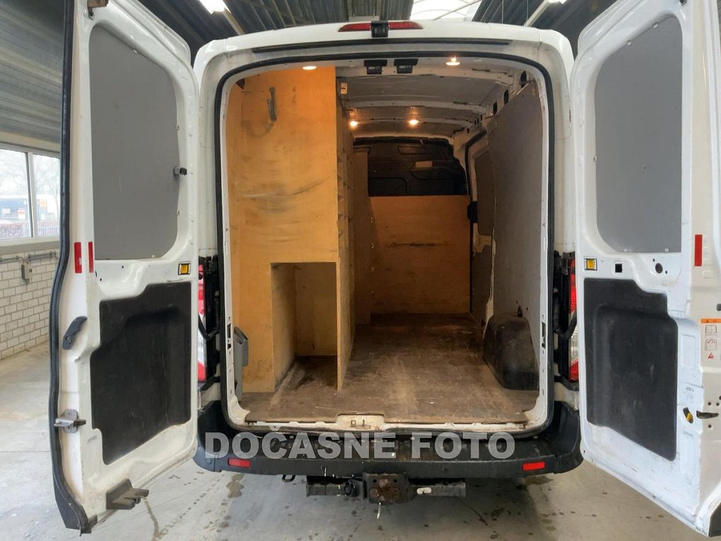 Ford Transit 2.2TDCi Trend L3H2