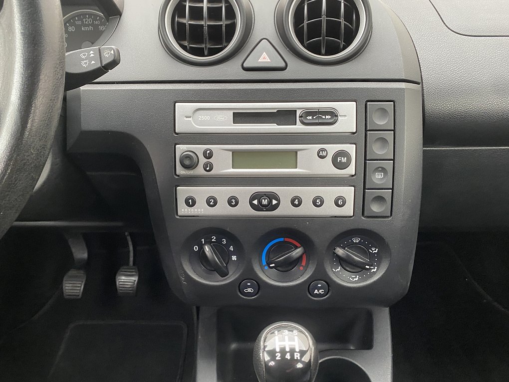 Ford Fiesta 1.3i 