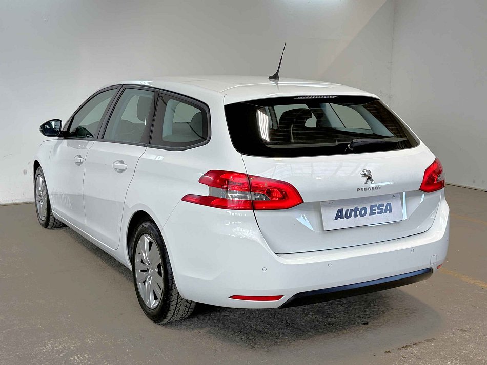 Peugeot 308 1.5 HDi 