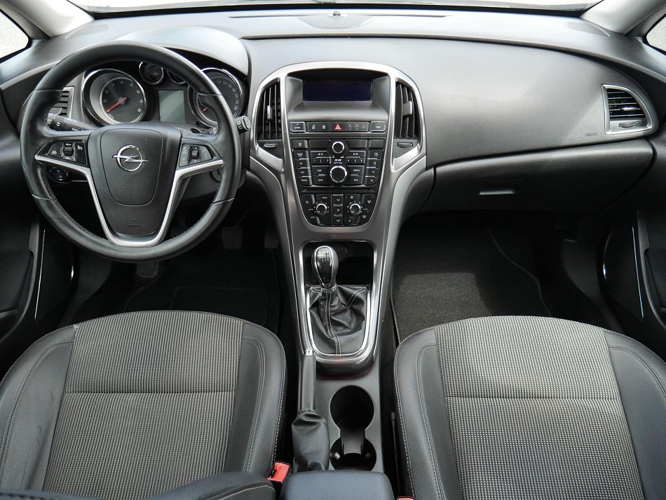 Opel Astra 1.4 T 
