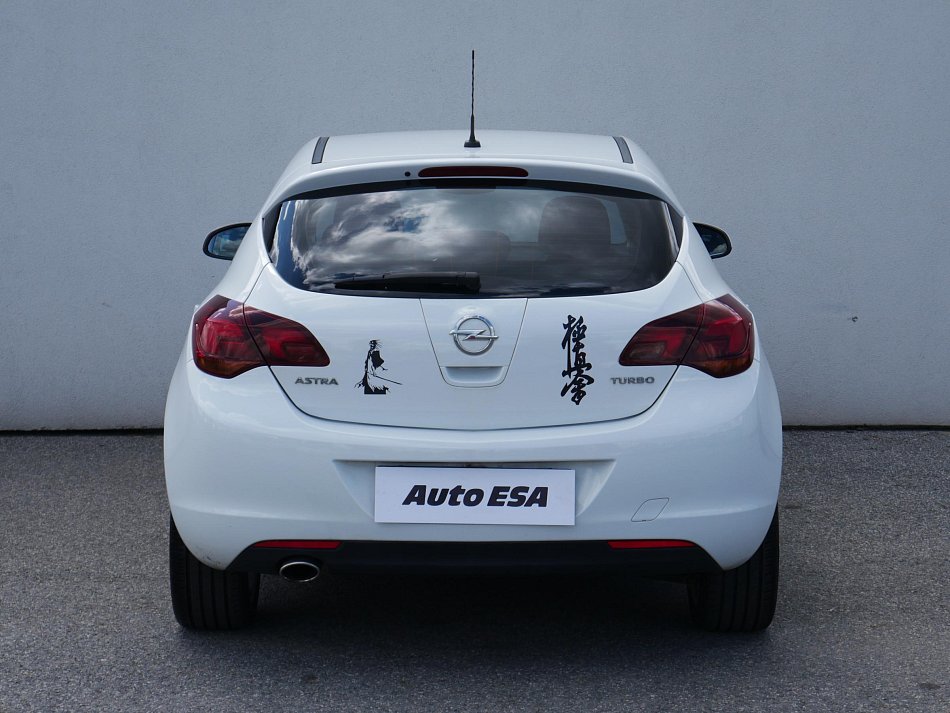 Opel Astra 1.4 T 