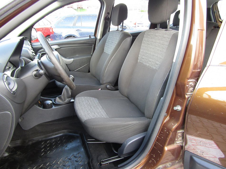 Dacia Duster 1.6 16V 