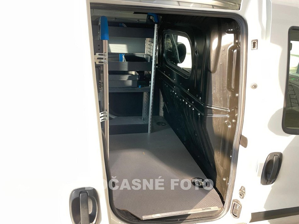 Fiat Dobló cargo 1.4T CNG  DÍLNA