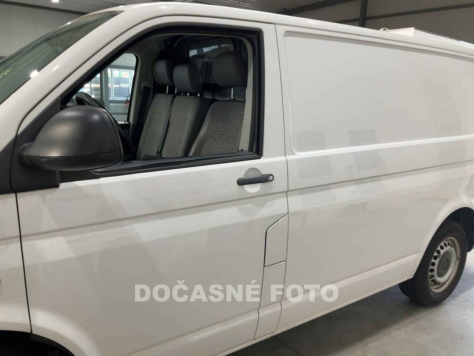 Volkswagen Transporter 2.0TDi  L1H1