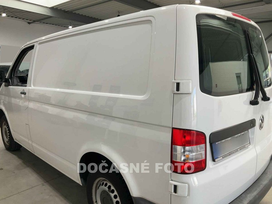 Volkswagen Transporter 2.0TDi  L1H1