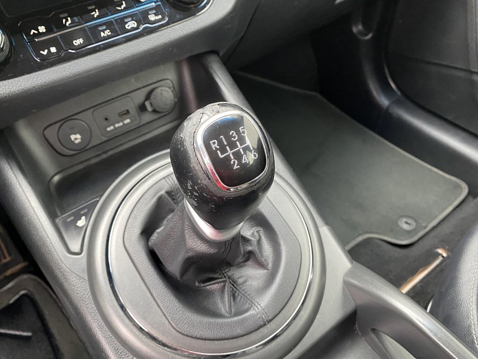 Kia Sportage 2.0 CRDi Premium AWD