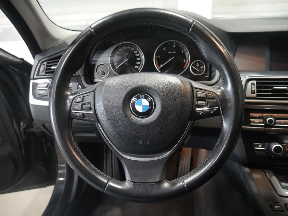 BMW Řada 5 2.0 D  520 D