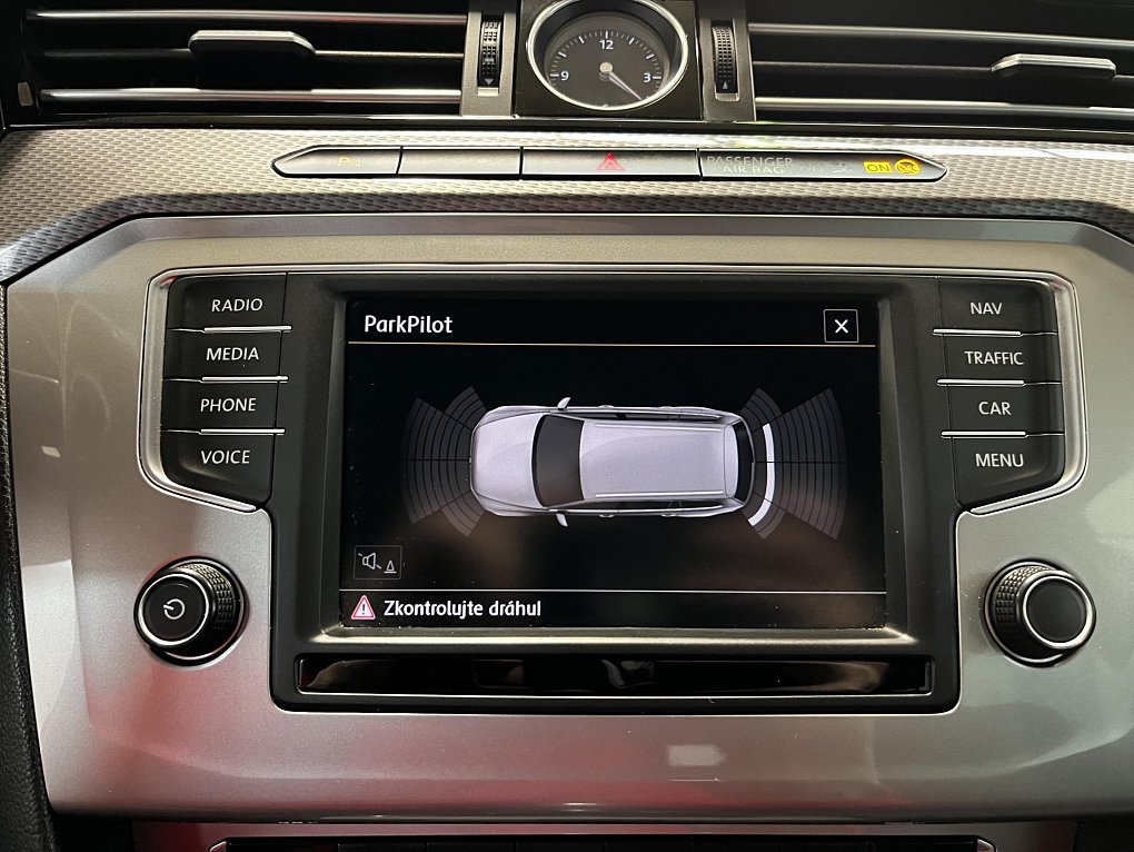 Volkswagen Passat 2.0 TDi  4x4