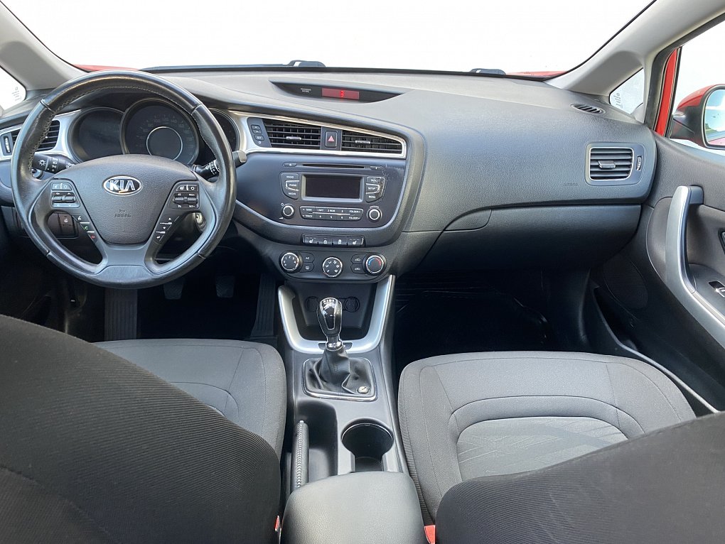 Kia Ceed 1.6GDi 