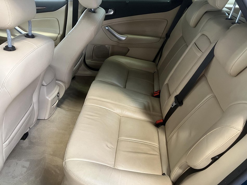 Ford Mondeo 1.8 TDCi 