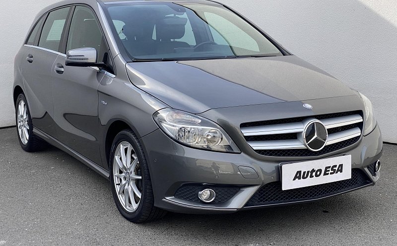 Mercedes-Benz Třída B 1.6i  B180