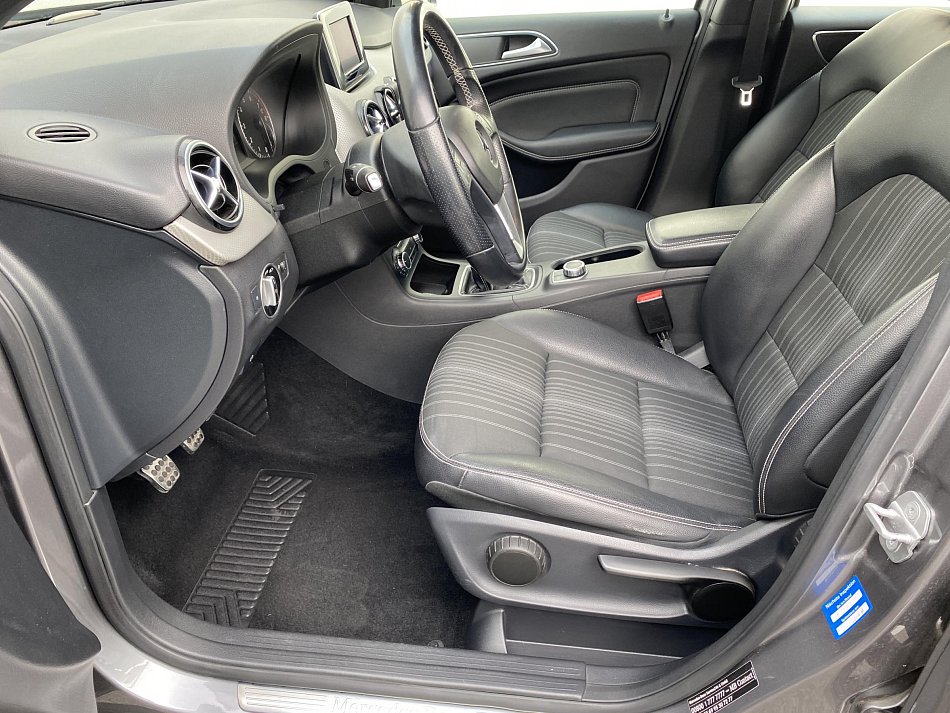 Mercedes-Benz Třída B 1.6i  B180