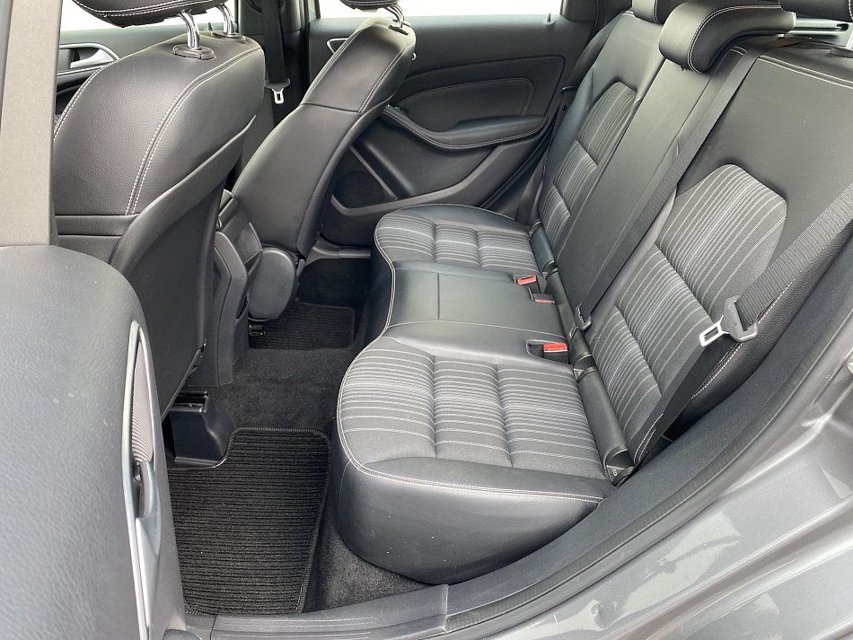 Mercedes-Benz Třída B 1.6i  B180